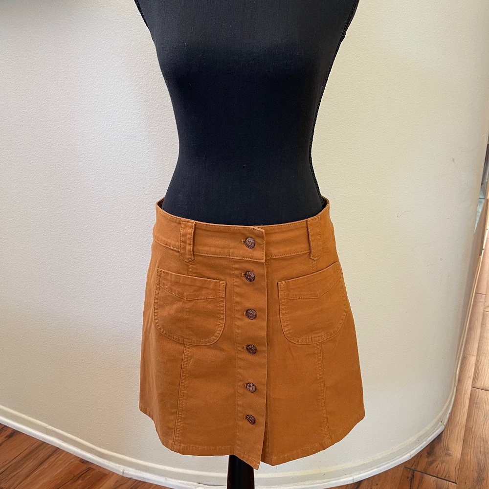Gently used - Madewell button-up a-line mini/mod skirt, rusty orange, Size 6